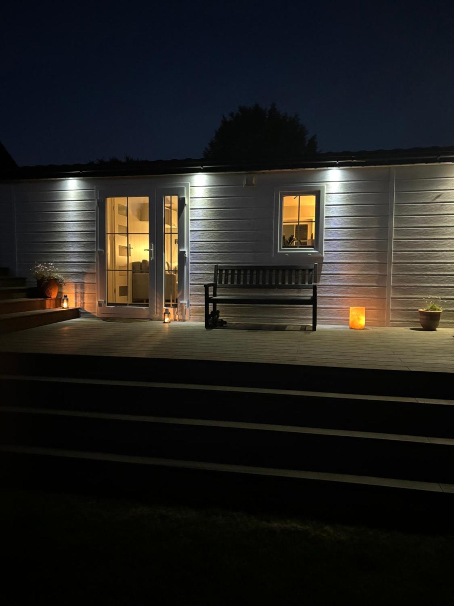 Thelittlehouse-By-The-Lake Hørsholm Exterior foto